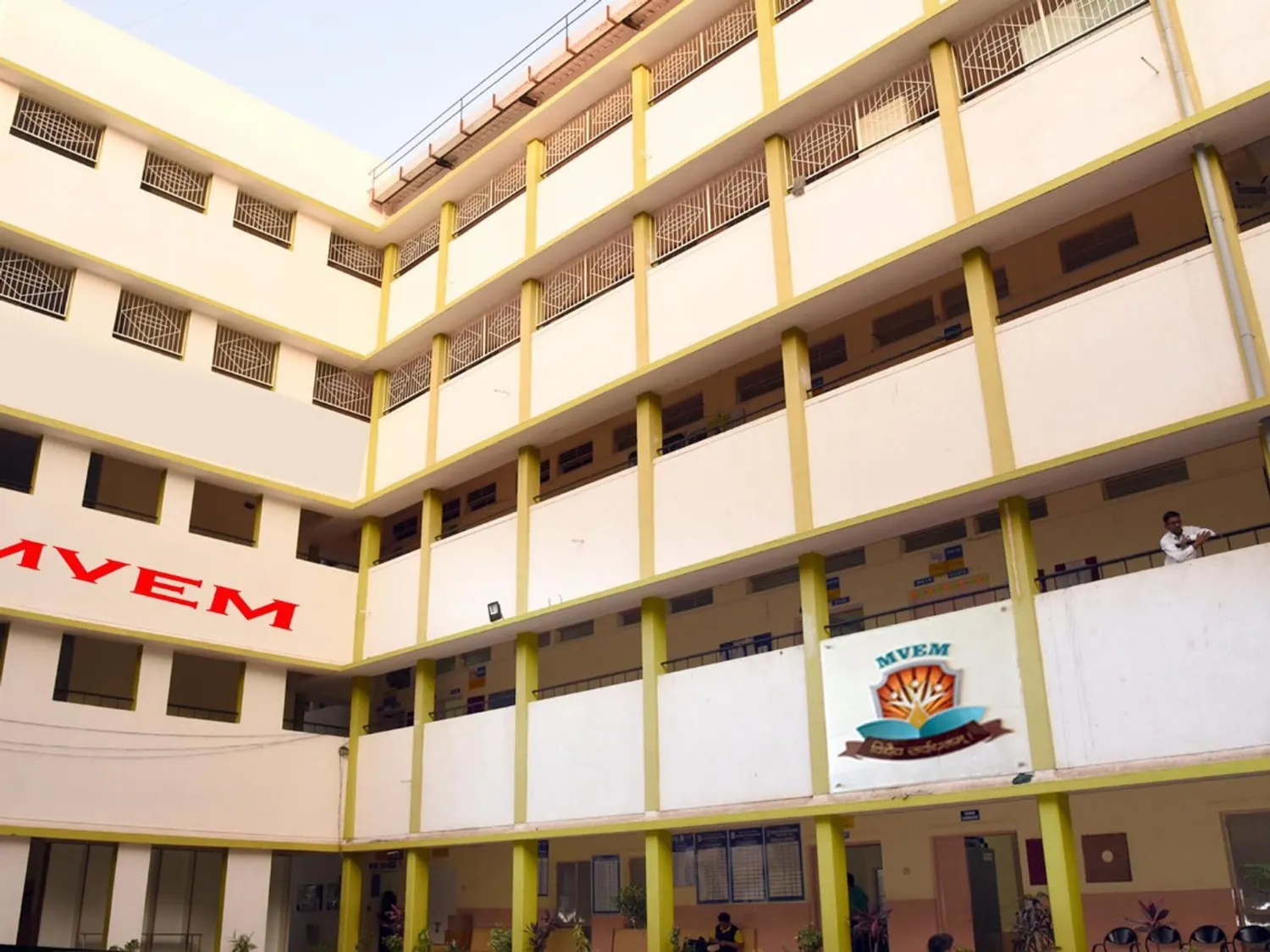The multi-floor central atrium